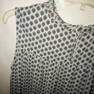 Ann Taylor LOFT Sleeveless Gray Print Top S